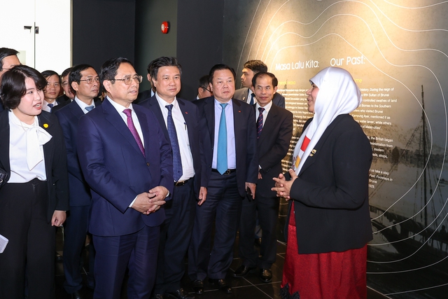 Thủ tướng thúc đẩy 3 lĩnh vực hợp tác với các doanh nghiệp Brunei - Ảnh 4.