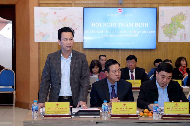 Trả lời những 'câu hỏi lớn' để Hà Giang hiện thực hóa khát vọng vươn lên - Ảnh 2. Trả lời những 'câu hỏi lớn' để Hà Giang hiện thực hóa khát vọng vươn lên - Ảnh 2.