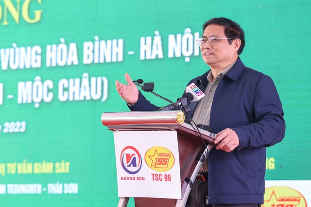 Thủ tướng lưu ý một số vấn đề trong triển khai đường liên kết vùng Hòa Bình - Hà Nội và cao tốc Sơn La - Ảnh 2.