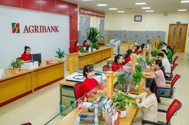 Agribank dành 23,5 tỷ đồng tri ân khách hàng gửi tiền - Ảnh 1.