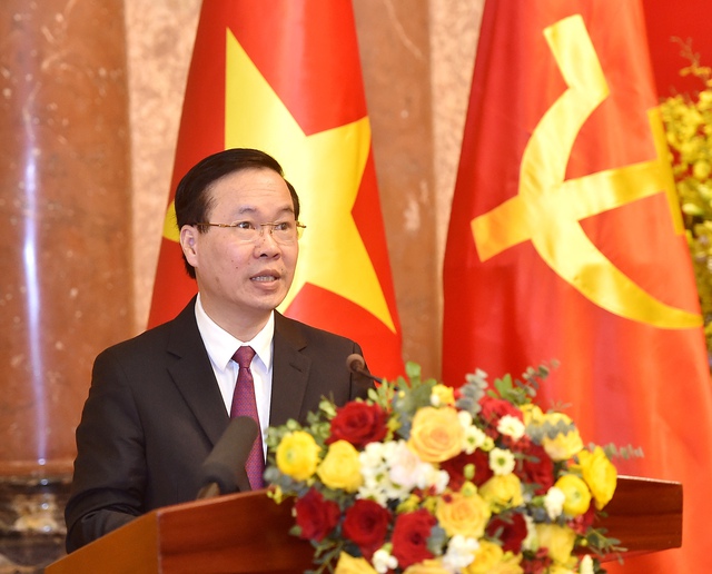 Nguyên Chủ tịch nước Nguyễn Xuân Phúc bàn giao công tác - Ảnh 1.