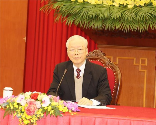 Tổng Bí thư Nguyễn Phú Trọng hội đàm trực tuyến cấp cao với Chủ tịch Đảng Dân chủ Tự do, Thủ tướng Nhật Bản - Ảnh 1.