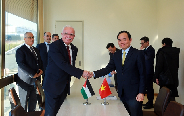 Phó Thủ tướng Trần Lưu Quang thăm chính thức Tây Ban Nha - Ảnh 3. Phó Thủ tướng Trần Lưu Quang thăm chính thức Tây Ban Nha - Ảnh 3.