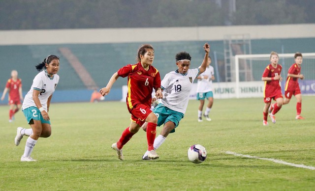 Đội tuyển nữ U20 Việt Nam vượt qua thử thách đầu tiên - Ảnh 2.