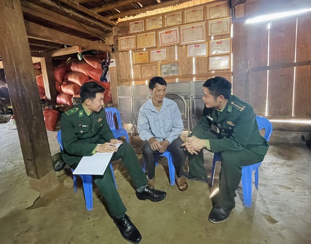 Khởi sắc những vùng biên - Ảnh 4. Khởi sắc những vùng biên - Ảnh 4.