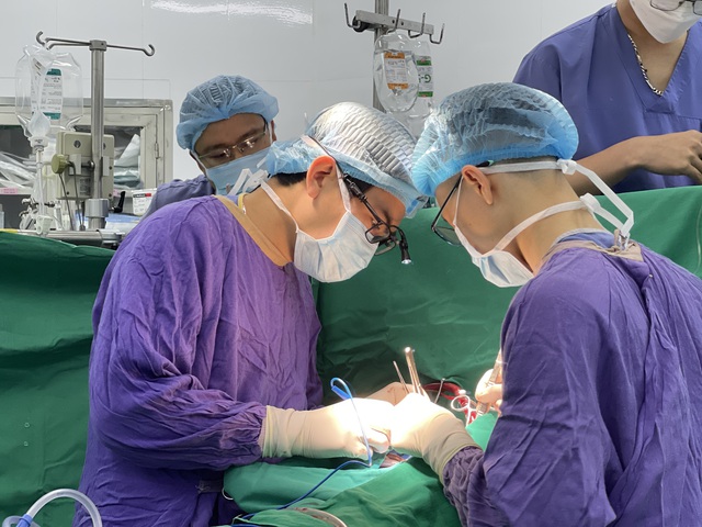 Bệnh viện Việt Đức hoạt động trở lại bình thường - Ảnh 1.