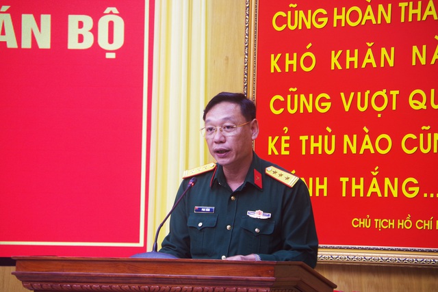 Thượng tá Phan Thắng làm Chỉ huy trưởng Bộ CHQS Thừa Thiên Huế - Ảnh 3.