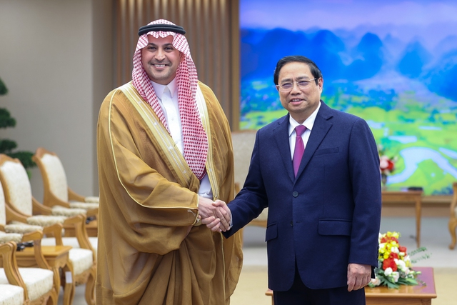 Việt Nam hoan nghênh các quỹ đầu tư, tập đoàn của Saudi Arabia - Ảnh 1.