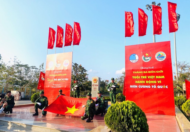 Sôi nổi các hoạt động hưởng ứng chương trình “Tháng Ba biên giới” tại Quảng Trị - Ảnh 1.