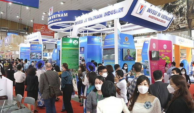 Hơn 500 doanh nghiệp tham gia Hội chợ Vietnam Expo lần thứ 32 - Ảnh 1.
