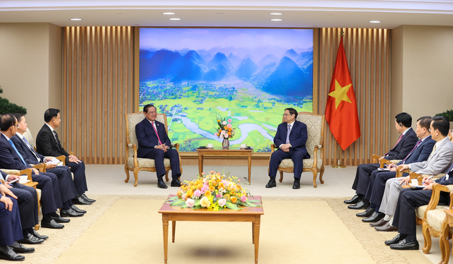 Thủ tướng Phạm Minh Chính tiếp Phó Thủ tướng, Bộ trưởng Bộ Nội vụ Vương quốc Campuchia - Ảnh 3.