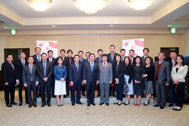 Phó Thủ tướng Trần Hồng Hà gặp gỡ đại diện Hội Trí thức Việt Nam tại Nhật Bản - Ảnh 4.
