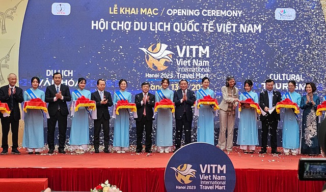 Khai mạc Hội chợ du lịch quốc tế VITM 2023 - Ảnh 2.
