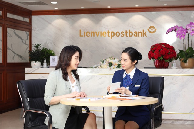VNPost bán đấu giá 140 triệu cổ phần LienVietPostBank để thoái vốn - Ảnh 1.