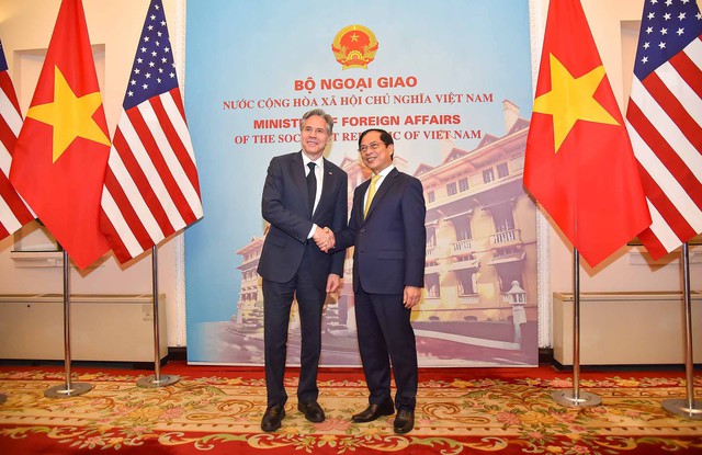 Bộ trưởng Ngoại giao Bùi Thanh Sơn hội đàm với Ngoại trưởng Hoa Kỳ Anthony Blinken - Ảnh 1.