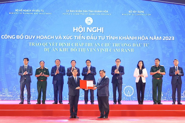 Khánh Hòa thu hút thêm hơn 31.000 tỷ đồng vốn đầu tư - Ảnh 2. Khánh Hòa thu hút thêm hơn 31.000 tỷ đồng vốn đầu tư - Ảnh 2.
