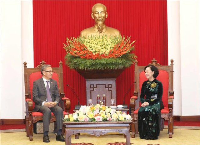 Vun đắp mối quan hệ đoàn kết đặc biệt Việt-Lào ngày càng đi vào chiều sâu, thiết thực và hiệu quả - Ảnh 1. Vun đắp mối quan hệ đoàn kết đặc biệt Việt-Lào ngày càng đi vào chiều sâu, thiết thực và hiệu quả - Ảnh 1.