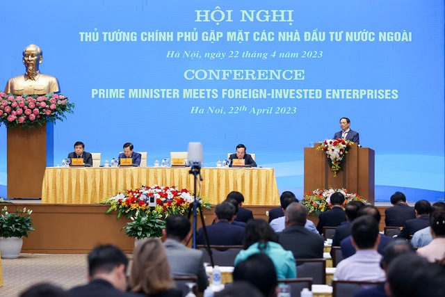 TỔNG THUẬT: Hội nghị Thủ tướng Chính phủ gặp mặt các nhà đầu tư nước ngoài - Ảnh 2.