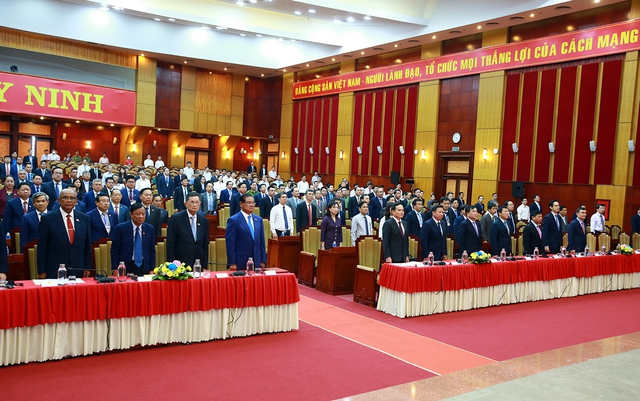 Việt Nam, Campuchia nhất trí thúc đẩy kết nối cửa khẩu với các trung tâm kinh tế lớn - Ảnh 2.