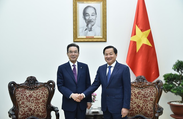 Phó Thủ tướng Lê Minh Khái tiếp Chủ tịch Liên đoàn Hợp tác xã Nông nghiệp quốc gia Hàn Quốc - Ảnh 1.