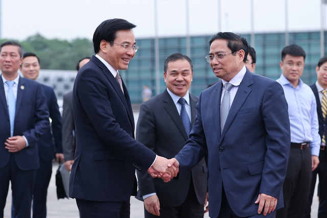 Thủ tướng Phạm Minh Chính lên đường dự Hội nghị Cấp cao Ủy hội sông Mekong quốc tế - Ảnh 2.