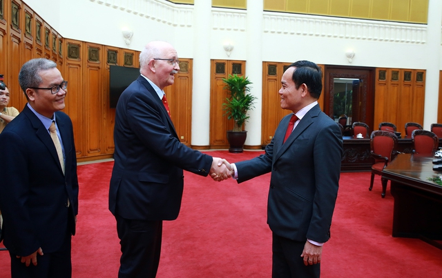 Phó Thủ tướng Trần Lưu Quang tiếp Chủ tịch Tiểu ban Nhân quyền châu Âu - Ảnh 1.