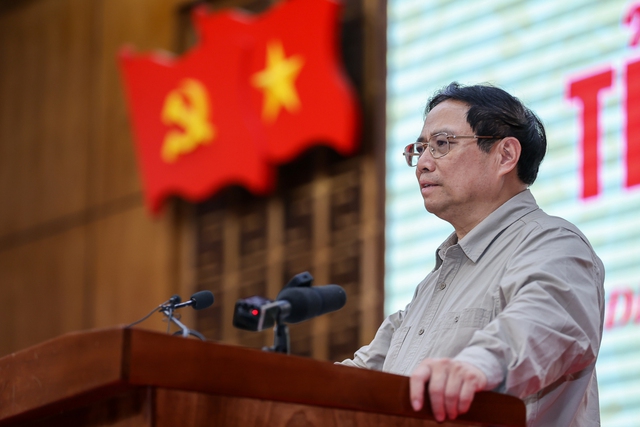 Ph&aacute;t huy tinh thần Điện Bi&ecirc;n Phủ để ph&aacute;t triển đột ph&aacute;, nhanh, bền vững, xo&aacute; đ&oacute;i giảm ngh&egrave;o thiết thực, hiệu quả - Ảnh 7.