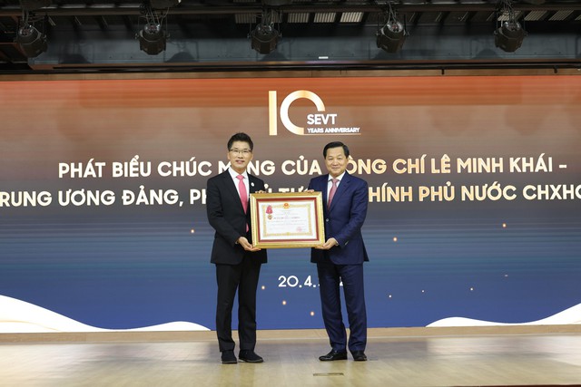 Samsung – 15 năm đồng hành, tin tưởng và thành công cùng Việt Nam - Ảnh 3.