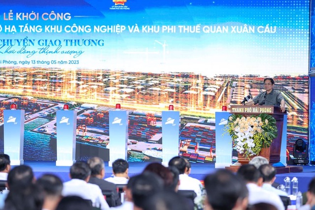 Khởi công khu phi thuế quan cảng biển lớn nhất Việt Nam - Ảnh 2.