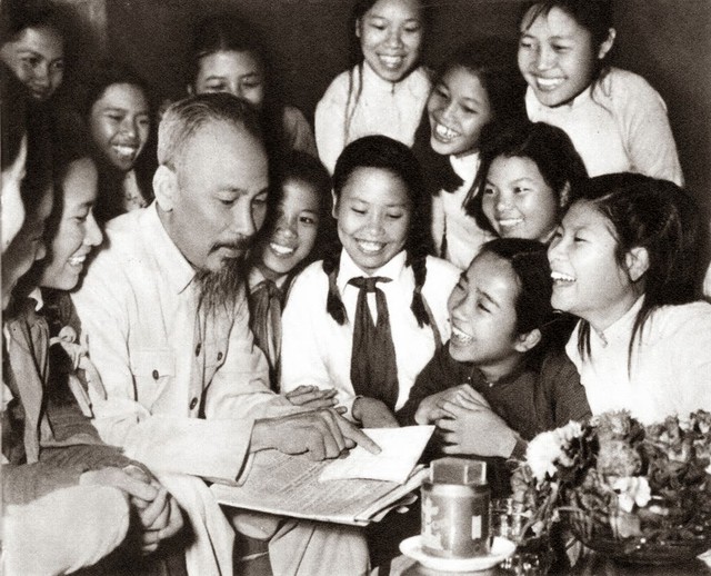 Tỏa sáng giá trị dân tộc và thời đại của di sản Hồ Chí Minh - Ảnh 1.