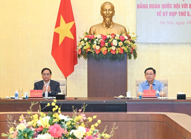 Hội nghị giữa Đảng đoàn Quốc hội và Ban cán sự Đảng Chính phủ về kỳ họp thứ 5, Quốc hội Khoá XV - Ảnh 1. Hội nghị giữa Đảng đoàn Quốc hội và Ban cán sự Đảng Chính phủ về kỳ họp thứ 5, Quốc hội Khoá XV - Ảnh 1.