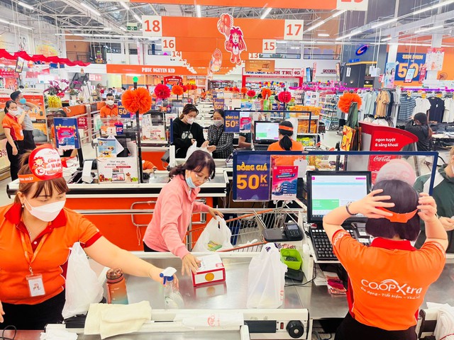 Đại siêu thị Co.opXtra: 10 năm góp phần đưa hàng hóa Việt có mặt tại Singapore - Ảnh 2.