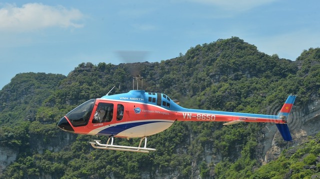 Hoàn tất chi trả bồi thường thân máy bay trực thăng bell 505-VN8650 - Ảnh 1.