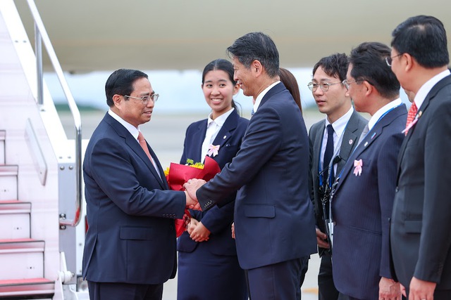 Thủ tướng Phạm Minh Chính tới Hiroshima bắt đầu dự Hội nghị Thượng đỉnh G7 và làm việc tại Nhật Bản - Ảnh 1.