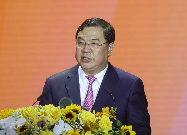 Chủ tịch nước Võ Văn Thưởng: Chung sức, đồng lòng xây dựng Nam Định ngày càng văn minh, giàu đẹp - Ảnh 5.