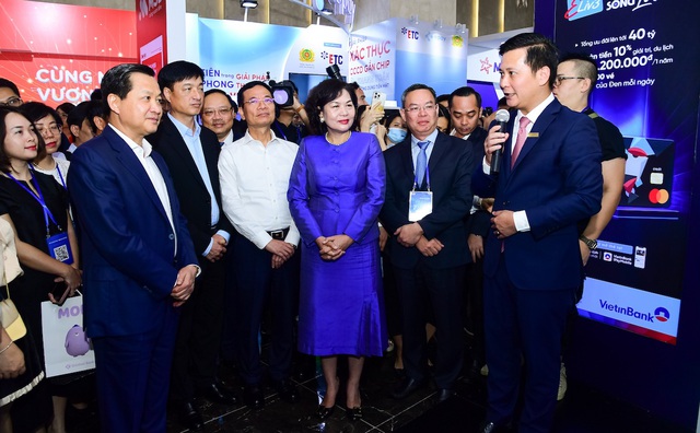 VietinBank xây dựng chiến lược chuyển đổi số giai đoạn 2023- 2025, tầm nhìn 2030 - Ảnh 2. VietinBank xây dựng chiến lược chuyển đổi số giai đoạn 2023- 2025, tầm nhìn 2030 - Ảnh 2.