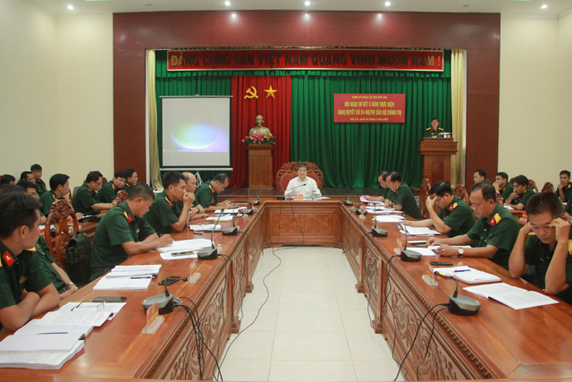 Bến Tre sơ kết 5 năm thực hiện Nghị quyết số 24 của Bộ Chính trị về Chiến lược Quốc phòng Việt Nam - Ảnh 1.