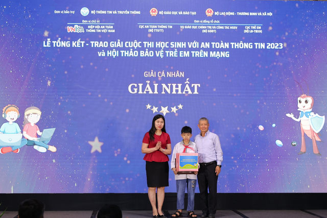 Học sinh Quảng Bình và Lạng Sơn đạt giải Nhất cuộc thi về an toàn thông tin trên mạng - Ảnh 1.