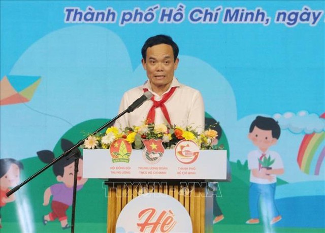 Phó Thủ tướng Trần Lưu Quang: Tạo môi trường lành mạnh để trẻ em phát triển toàn diện - Ảnh 1.