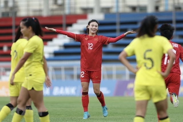 BÓNG ĐÁ NỮ SEA Games 32, Việt Nam 3-0 Malaysia: Khẳng định đẳng cấp - Ảnh 2.