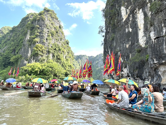 Cao điểm du lịch nội địa: Tháng 5 đạt 12,5 triệu lượt khách - Ảnh 1.