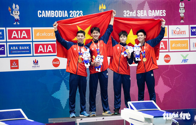 SEA Games 32: Bóng rổ Việt Nam làm nên lịch sử, Karate hoàn thành chỉ tiêu - Ảnh 4. SEA Games 32: Bóng rổ Việt Nam làm nên lịch sử, Karate hoàn thành chỉ tiêu - Ảnh 4.