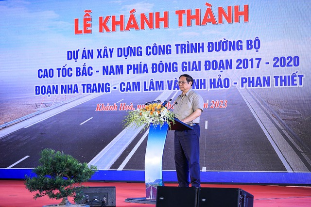 Thủ tướng: Mục tiêu thông toàn tuyến cao tốc Bắc - Nam vào năm 2025 là khả thi - Ảnh 6.