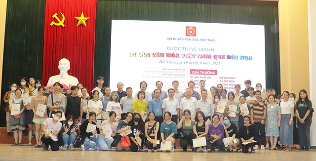 Tiếp tục phát động Cuộc thi vẽ tranh 'Di sản văn hóa Việt Nam qua hội họa' - Ảnh 1.