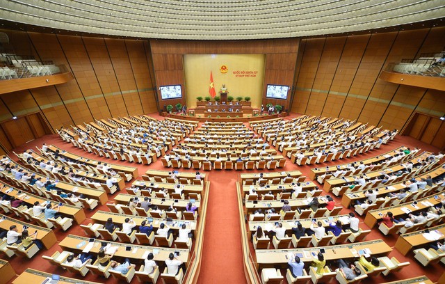 Quốc hội thông qua Luật Phòng thủ dân sự - Ảnh 1.
