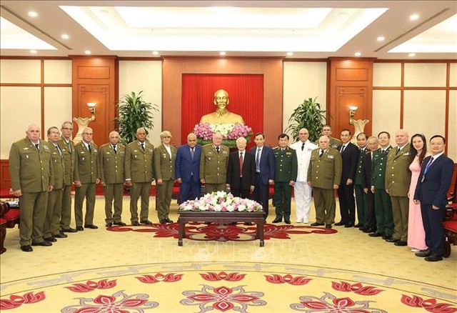 Tổng Bí thư Nguyễn Phú Trọng tiếp Bộ trưởng Bộ các lực lượng vũ trang Cách mạng Cuba - Ảnh 3.