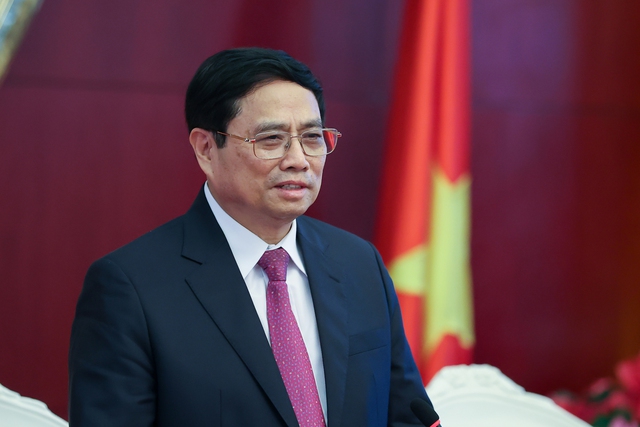 Thủ tướng thăm Đại sứ quán và gặp gỡ cộng đồng người Việt Nam tại Trung Quốc - Ảnh 4.