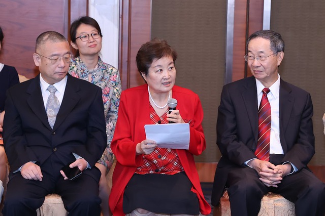 Thủ tướng Phạm Minh Chính tiếp các nhân sĩ hữu nghị Trung Quốc - Ảnh 4.
