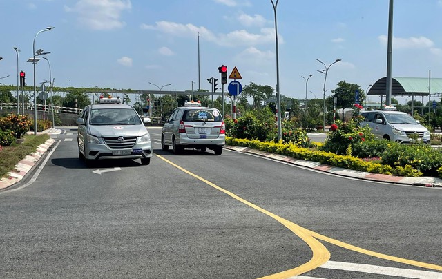 Tăng phí thi sát hạch lái xe  - Ảnh 1.