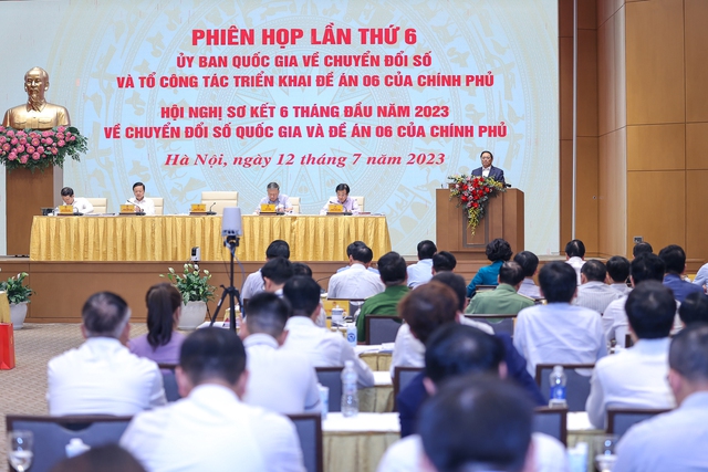 Thủ tướng chủ trì hội nghị toàn quốc về chuyển đổi số quốc gia - Ảnh 2. Thủ tướng chủ trì hội nghị toàn quốc về chuyển đổi số quốc gia - Ảnh 2.